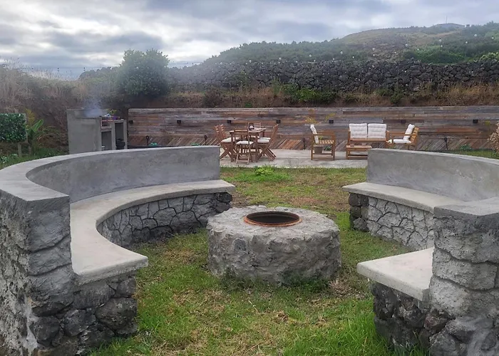 Joe & Vera's Vakantiehuis Corvo