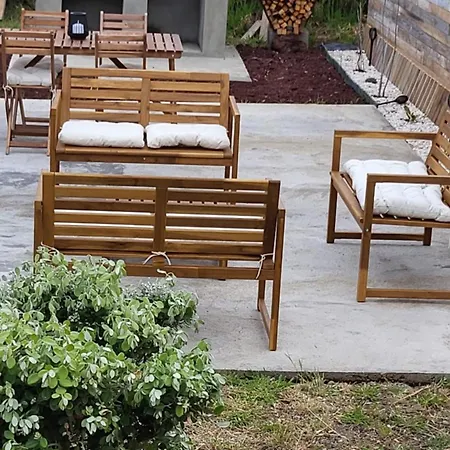 Joe & Vera's * Corvo